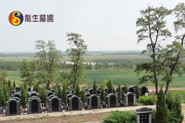 如何准备逝者及亲属资料以用于沈阳墓地立碑？